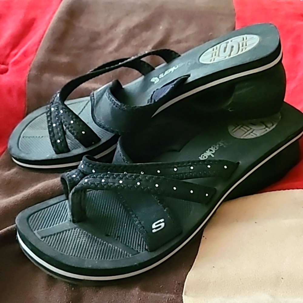 Skechers sandals